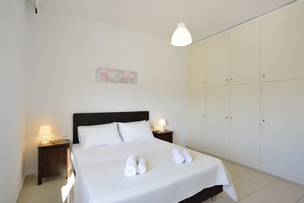Kalamaki Apartments Bagian luar foto