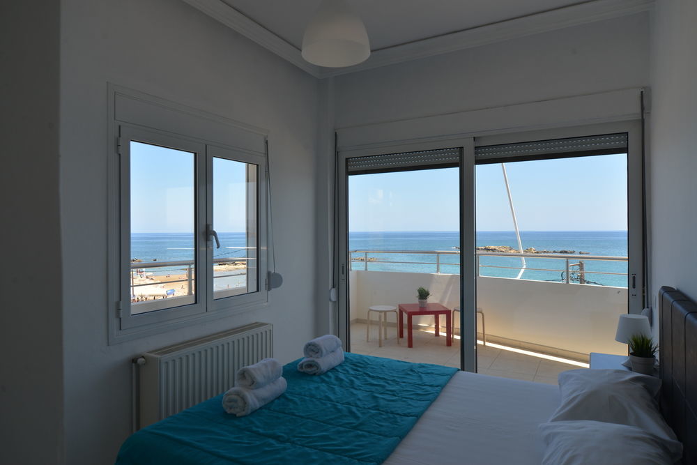 Kalamaki Apartments Bagian luar foto
