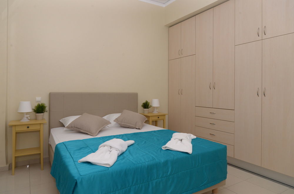 Kalamaki Apartments Bagian luar foto