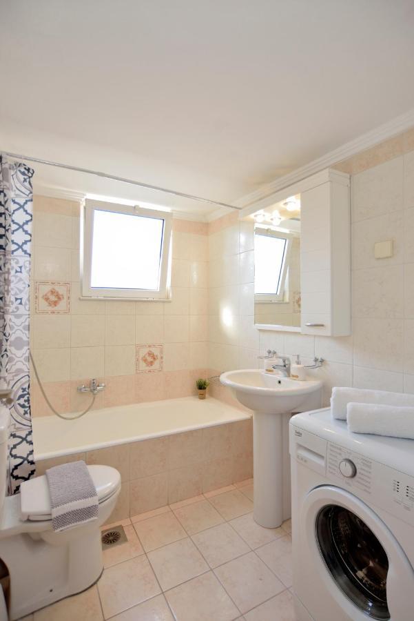 Kalamaki Apartments Bagian luar foto